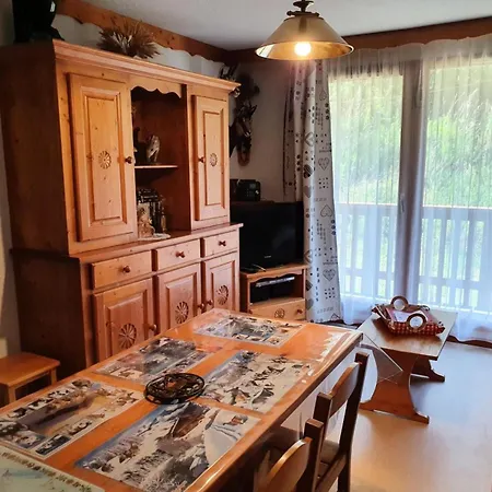 Apartment 6 Pers. Coeur Station - 3 Pieces 6 Personnes Mae-8842